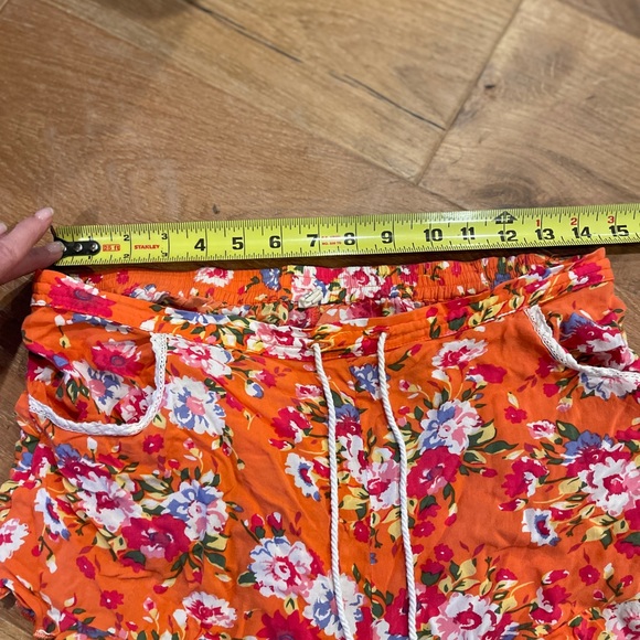 Spell Revolver Short M - Picture 3 of 5